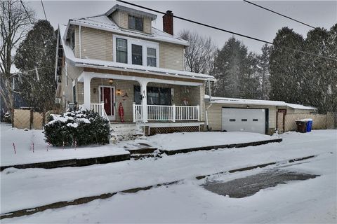 Photo of 41 S 2nd St, Greenville, PA 16125 (MLS # 1735887)