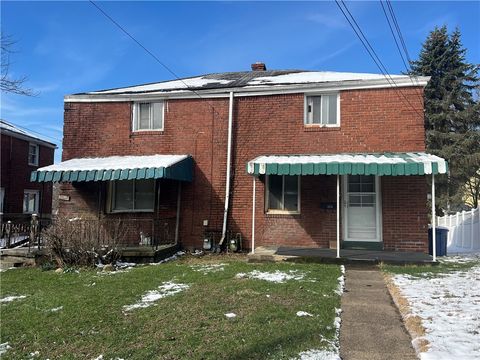 Photo of 1184-1186 New Hampshire Dr, Pittsburgh, PA 15212 (MLS # 1745532)