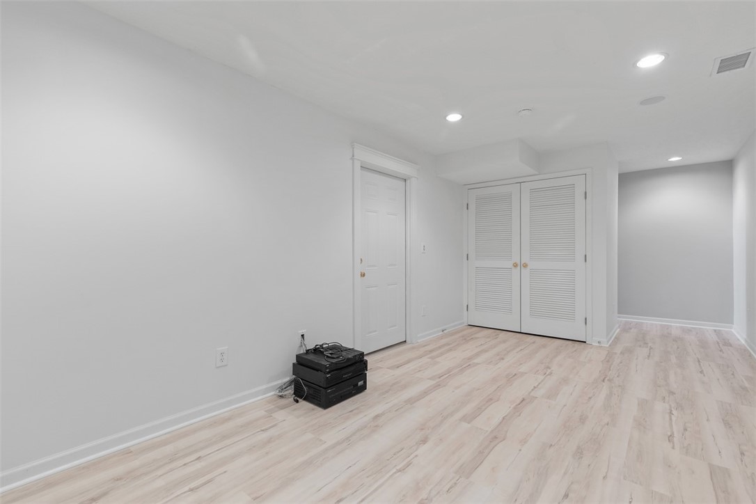 200 Blue Grass Cir Cir, Monroeville, Pennsylvania image 27
