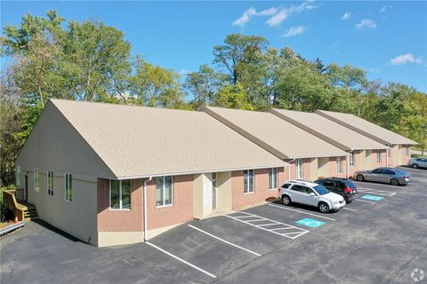 Photo of 111 Whitehead Ln, Monroeville, PA 15146 (MLS # 1737117)