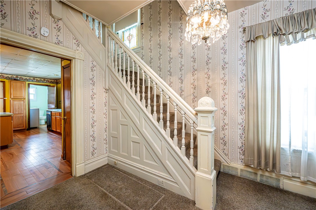 313 Ligonier St St, Latrobe, Pennsylvania image 9
