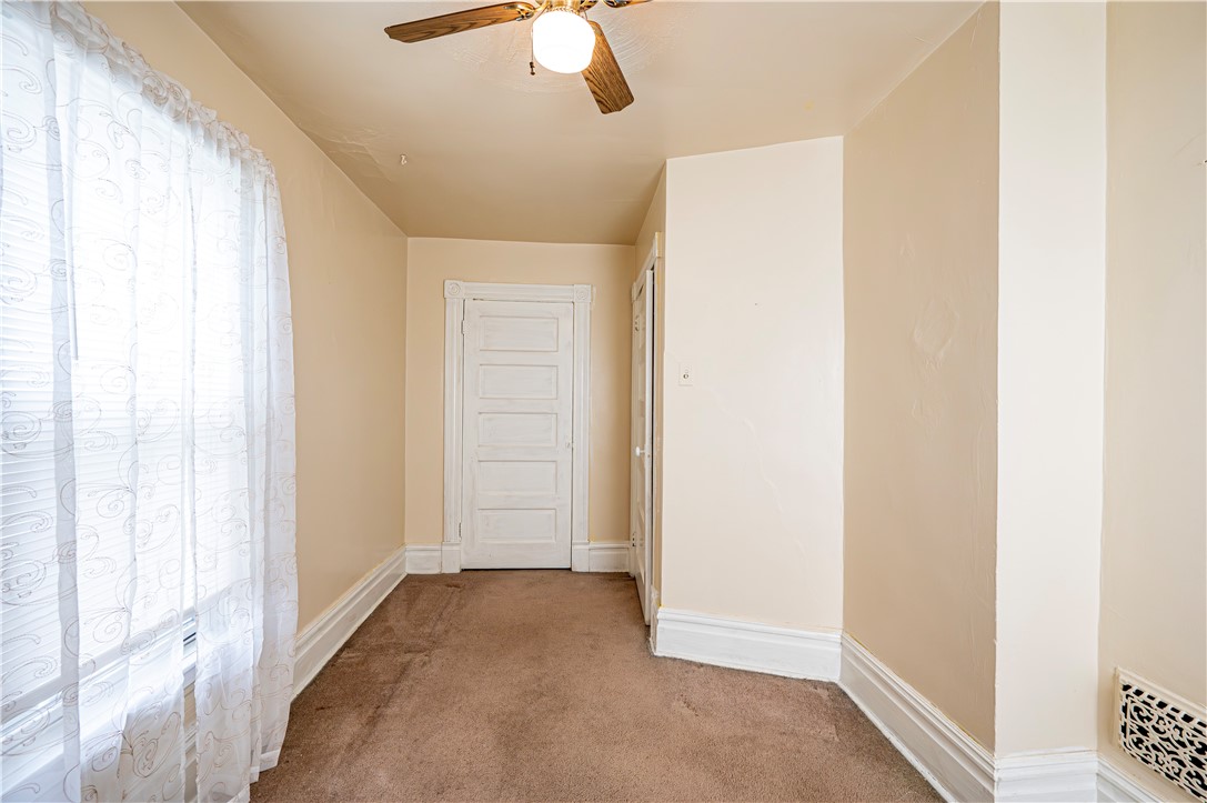 313 Ligonier St St, Latrobe, Pennsylvania image 33