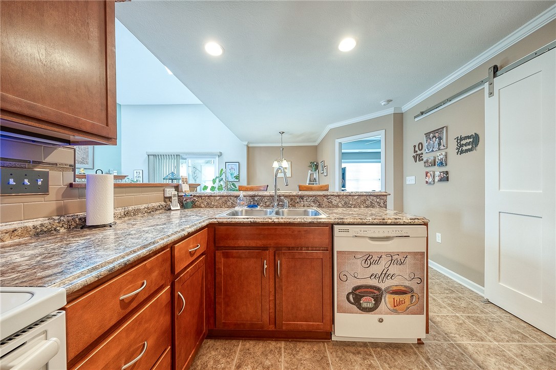 Allegheny Twp - Wml, Pennsylvania 15613, United States, 2 Bedrooms Bedrooms, ,3 BathroomsBathrooms,Residential,Active,107327