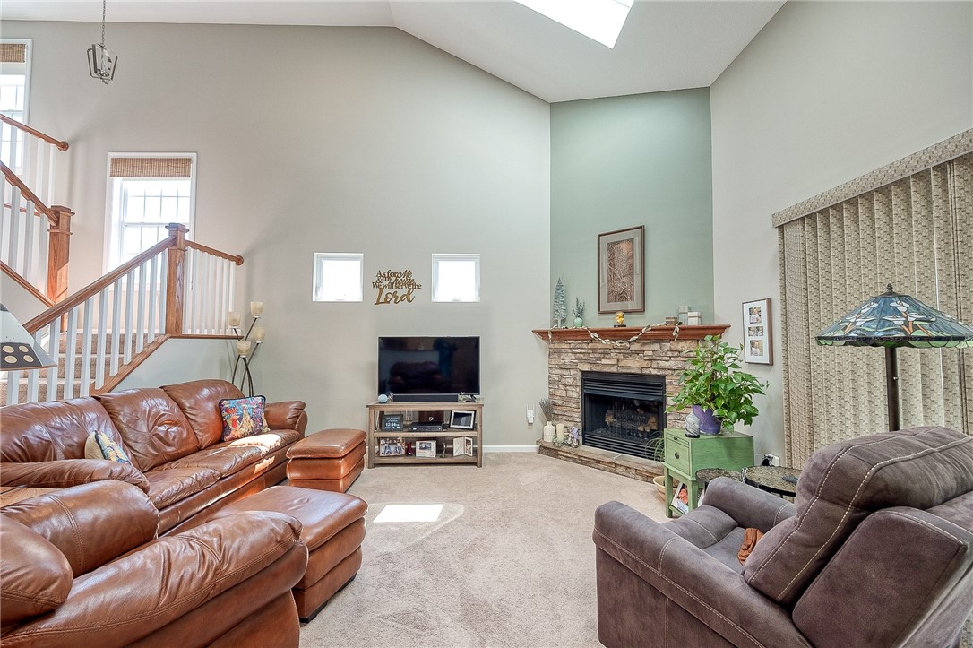 Allegheny Twp - Wml, Pennsylvania 15613, United States, 2 Bedrooms Bedrooms, ,3 BathroomsBathrooms,Residential,Active,107327