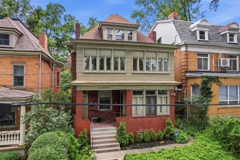Photo of 410 Todd St, Pittsburgh, PA 15221 (MLS # 1762167)
