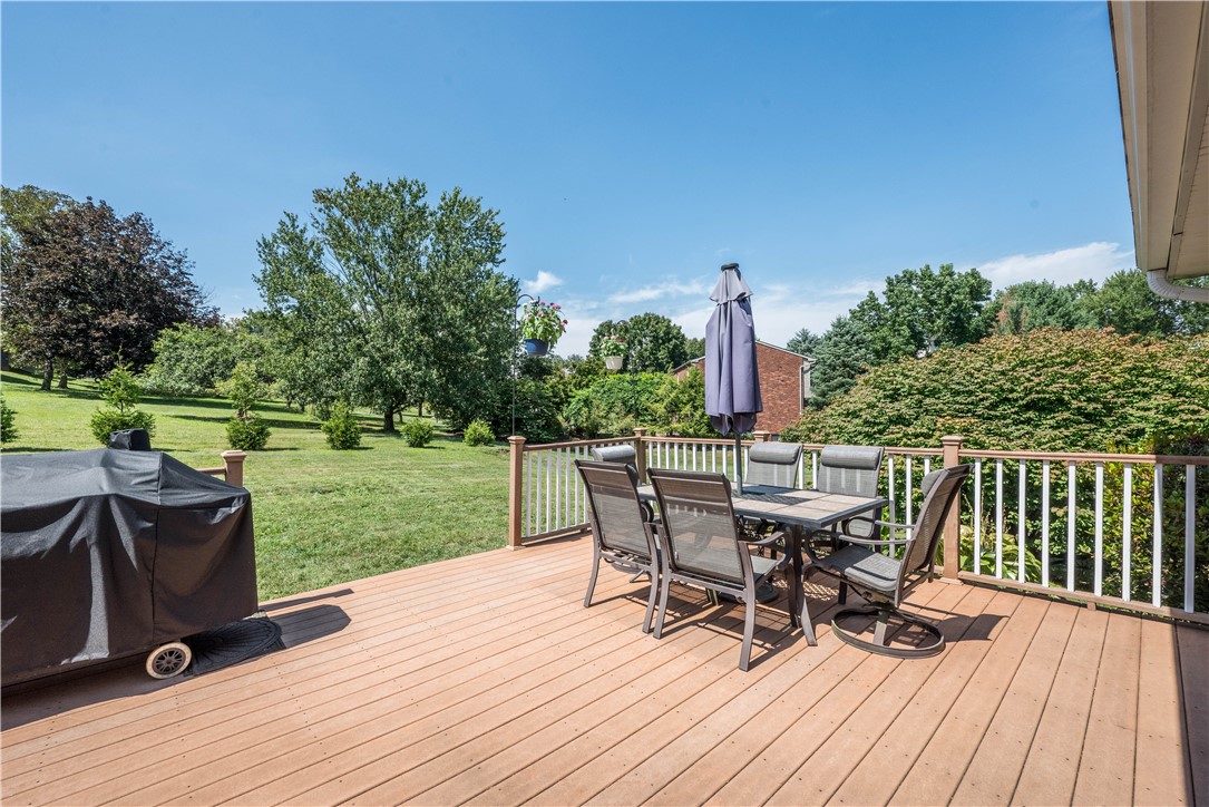 Cecil, Pennsylvania 15317, United States, 3 Bedrooms Bedrooms, ,2 BathroomsBathrooms,Residential,Contingent,186675