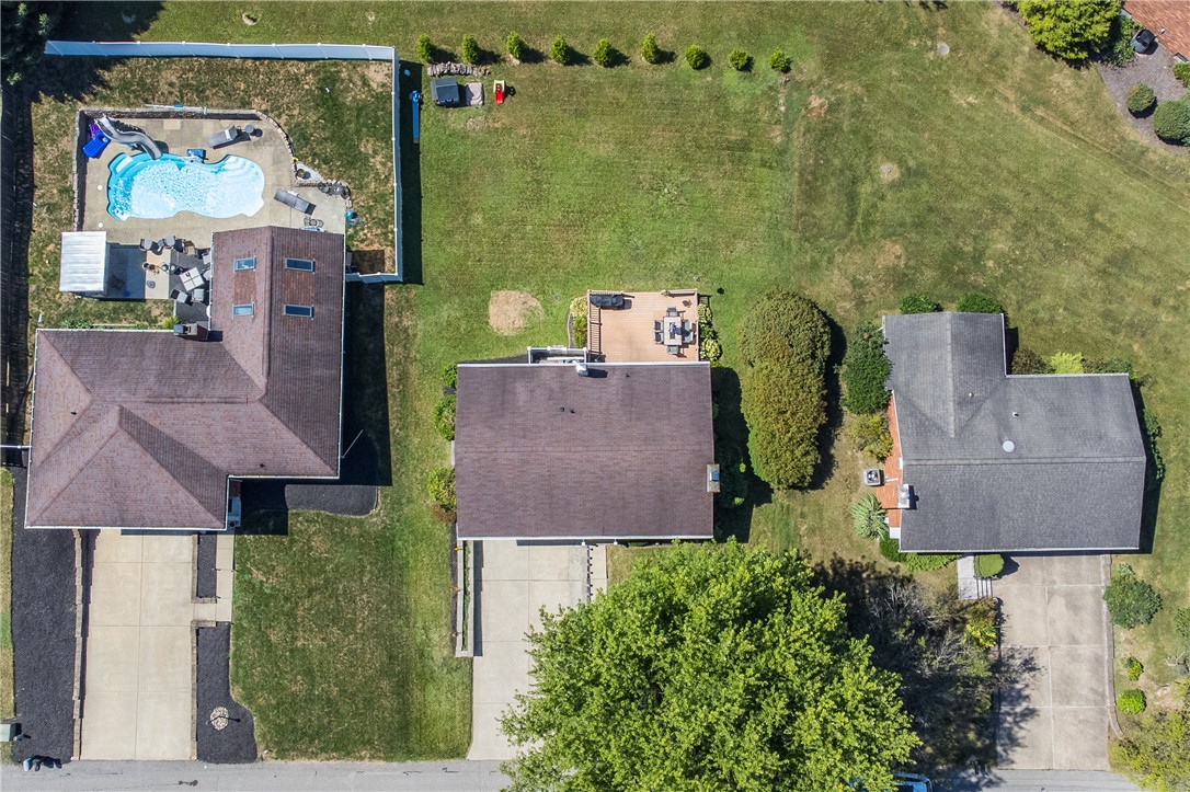 Cecil, Pennsylvania 15317, United States, 3 Bedrooms Bedrooms, ,2 BathroomsBathrooms,Residential,Contingent,186675