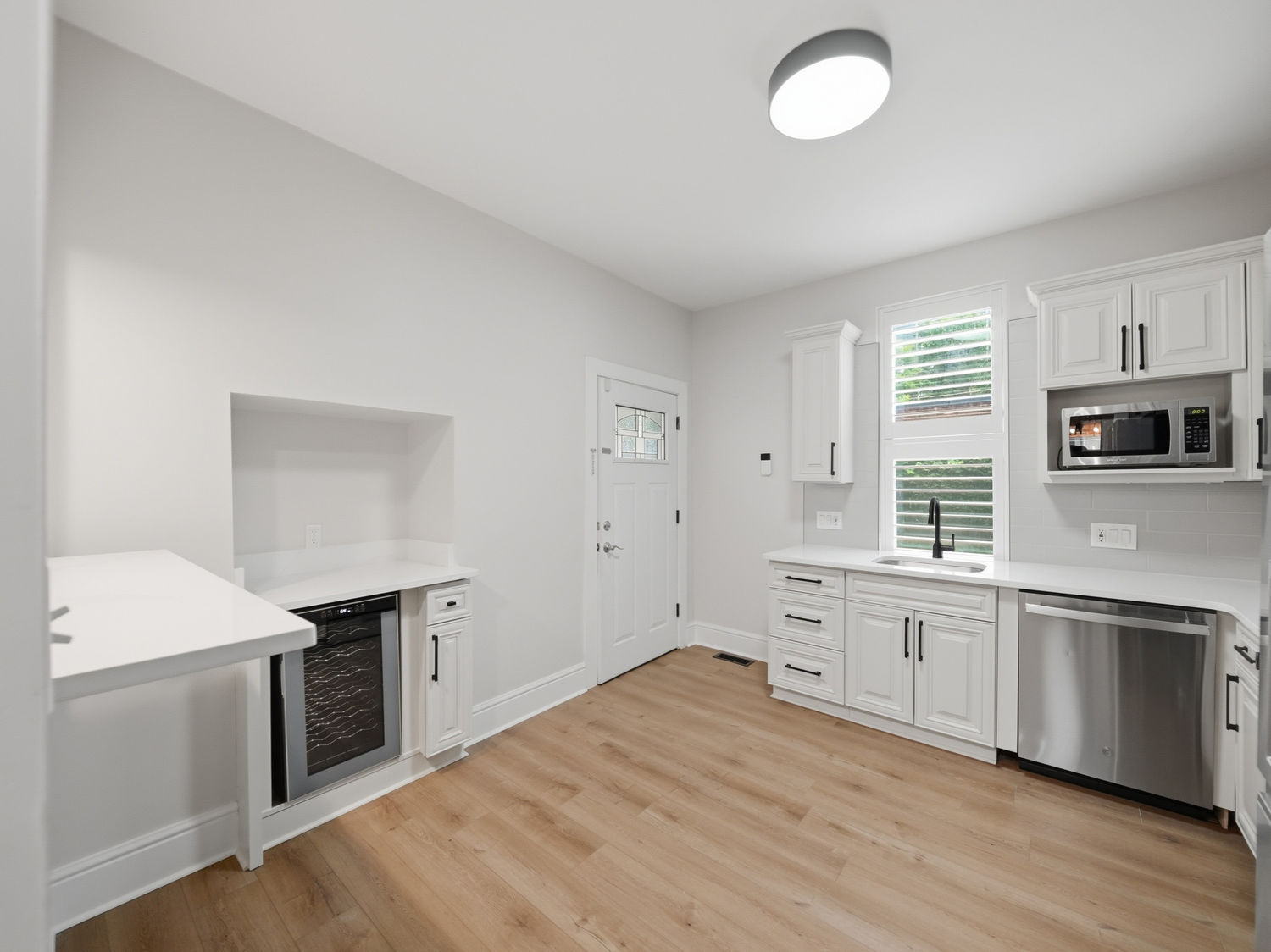 357 Lehigh Avenue