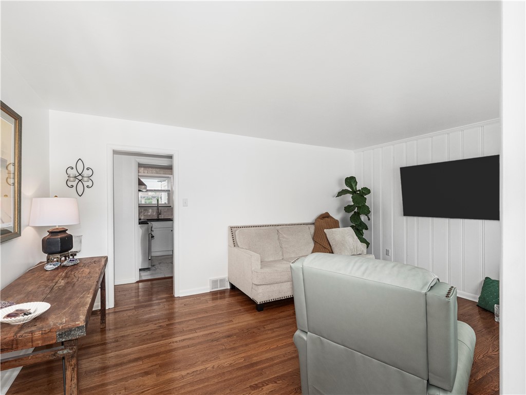 707 Atlantic Avenue Ave, Monaca, Pennsylvania image 3