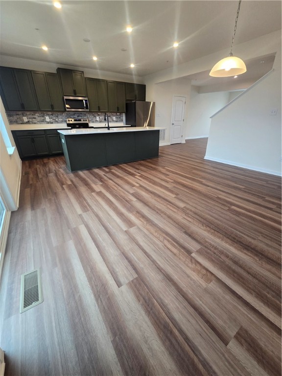 Collier Twp, Pennsylvania 15205, United States, 4 Bedrooms Bedrooms, ,4 BathroomsBathrooms,Residential,Active,250619