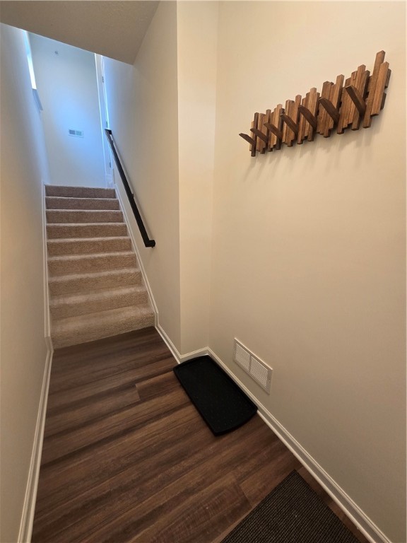 Collier Twp, Pennsylvania 15205, United States, 4 Bedrooms Bedrooms, ,4 BathroomsBathrooms,Residential,Active,250619