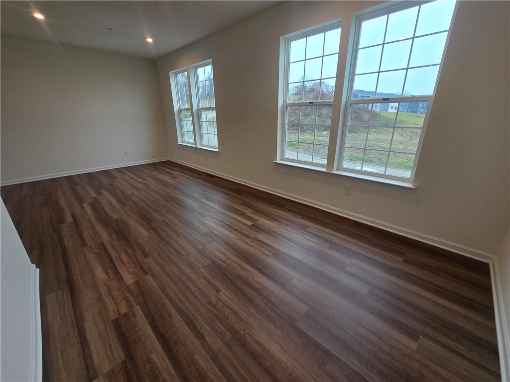 Collier Twp, Pennsylvania 15205, United States, 4 Bedrooms Bedrooms, ,4 BathroomsBathrooms,Residential,Active,250619