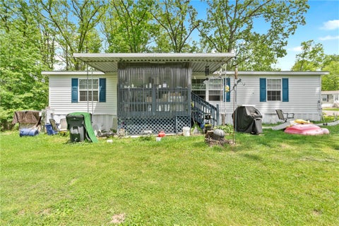 Mobile Home For Sale - 15 Pine Ct Ct<br/> Cranberry Twp, PA 16066