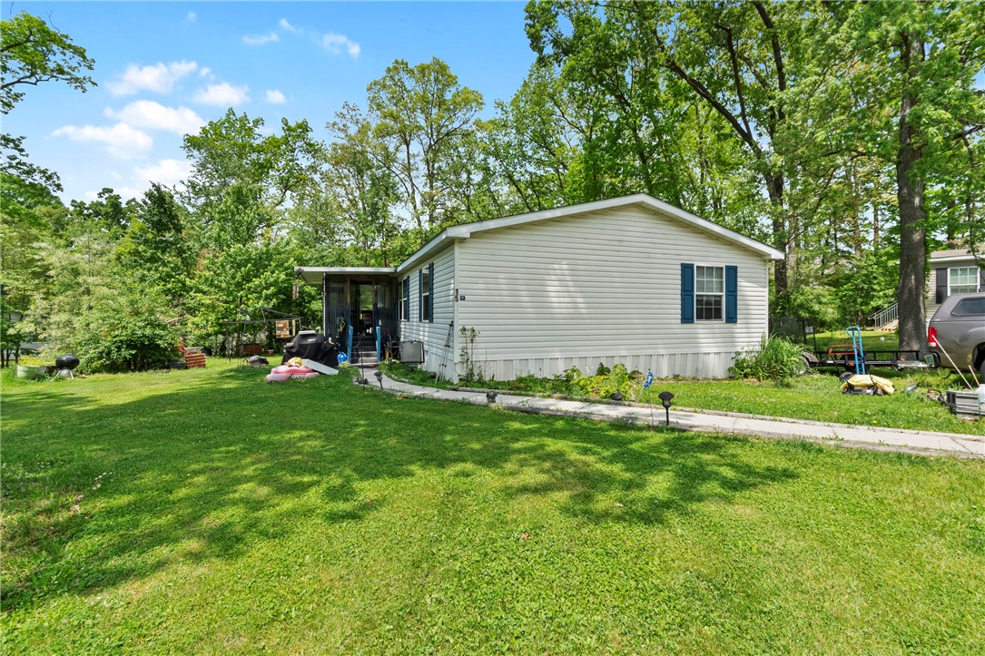 15 Pine Ct