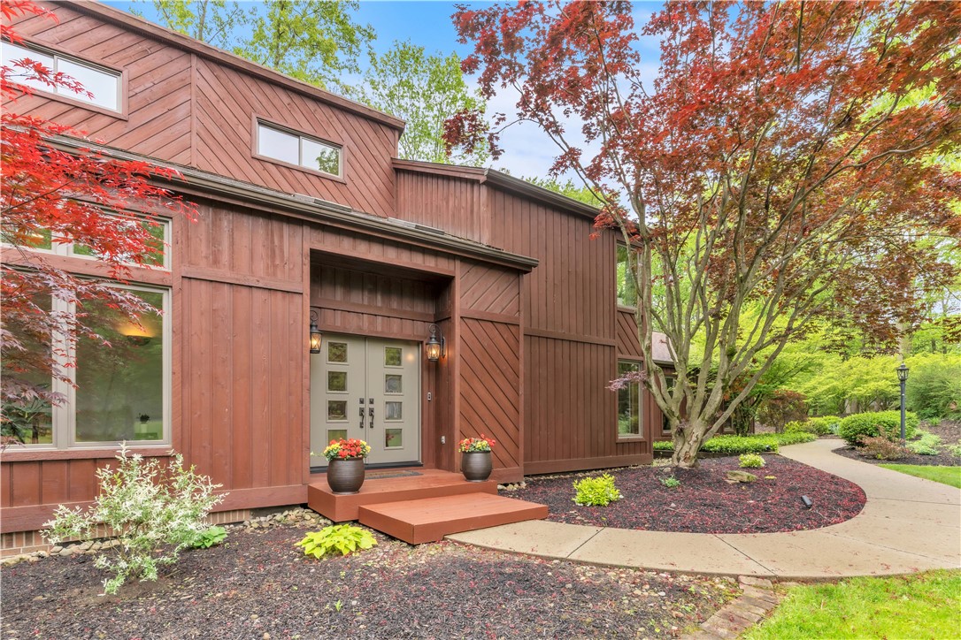 156 Briar Hill Dr