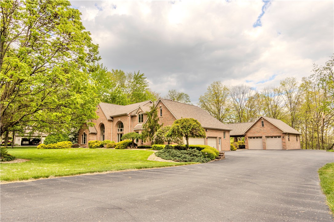 361 Woodland Dr