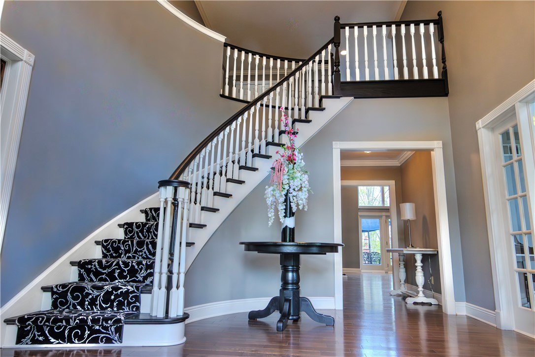 361 Woodland Dr