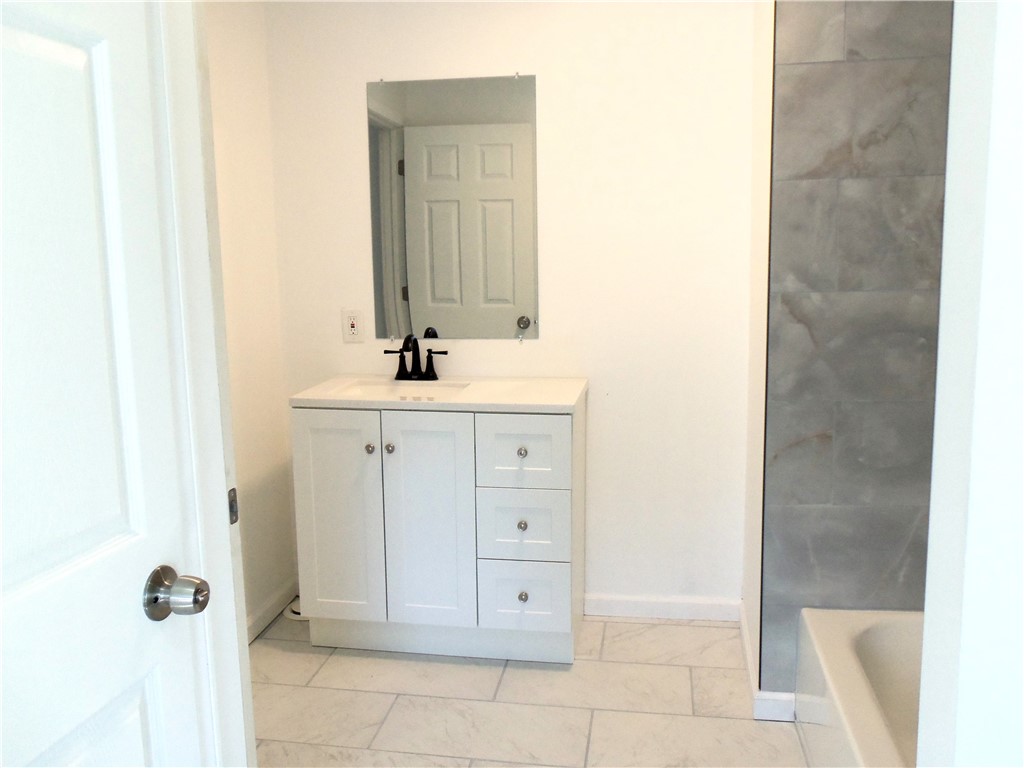 City Of Washington, Pennsylvania 15301, United States, 2 Bedrooms Bedrooms, ,2 BathroomsBathrooms,Residential,Active,36841