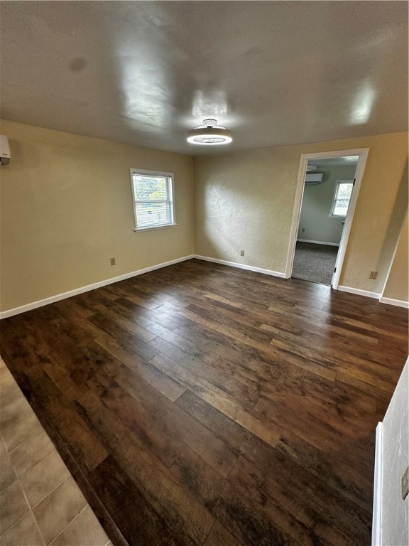 Connoquenessing Twp, Pennsylvania 16001, United States, 1 Bedroom Bedrooms, ,1 BathroomBathrooms,Residential,Active,148113