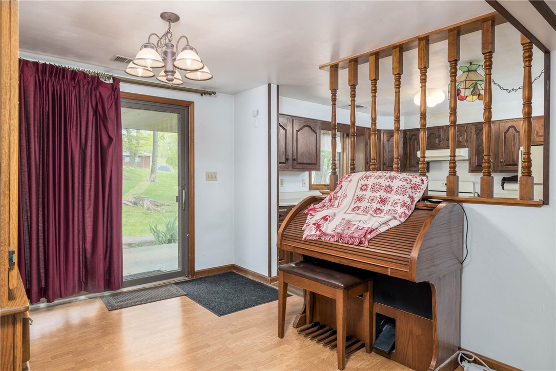 N Franklin Twp, Pennsylvania 15301, United States, 3 Bedrooms Bedrooms, ,3 BathroomsBathrooms,Residential,Pending,122537