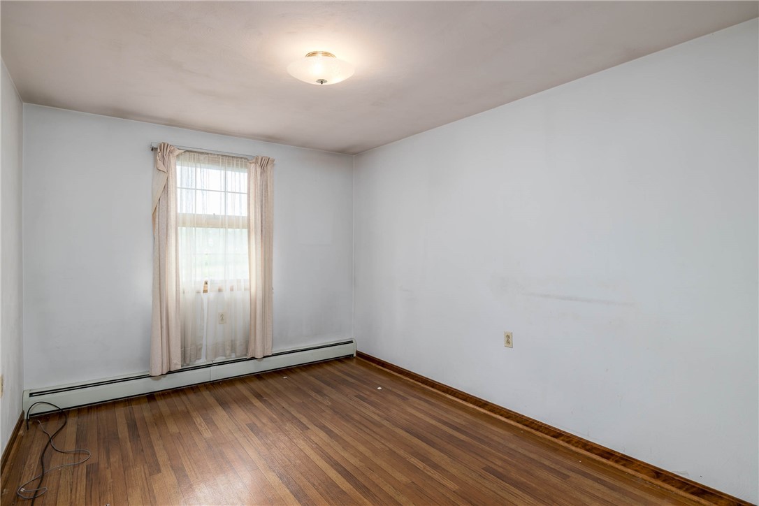 N Franklin Twp, Pennsylvania 15301, United States, 3 Bedrooms Bedrooms, ,3 BathroomsBathrooms,Residential,Pending,122537