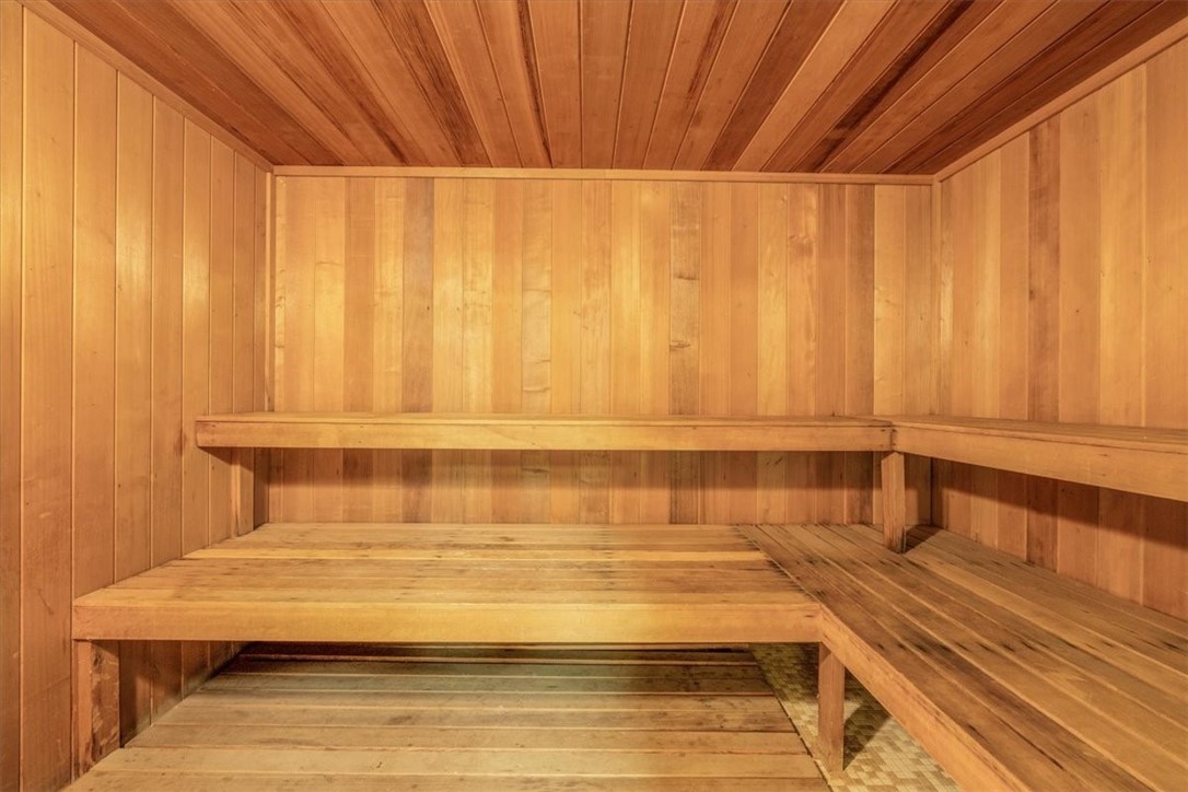 Mt Lebanon, Pennsylvania 15228, United States, 1 Bedroom Bedrooms, ,1 BathroomBathrooms,Residential,Active,180784