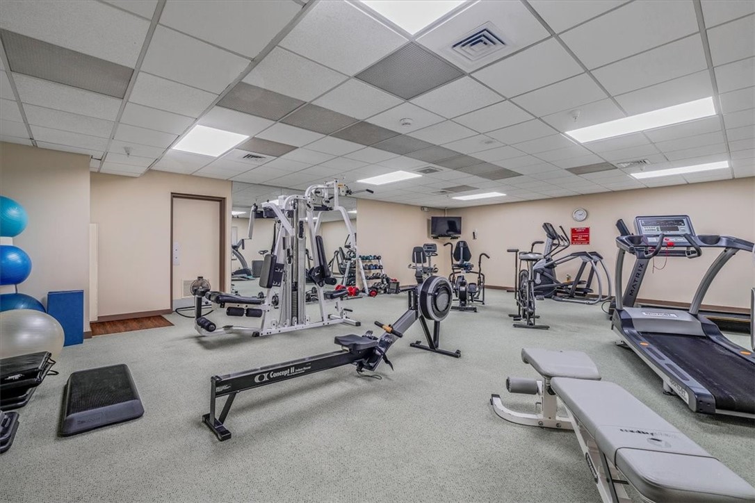 Mt Lebanon, Pennsylvania 15228, United States, 1 Bedroom Bedrooms, ,1 BathroomBathrooms,Residential,Active,180784