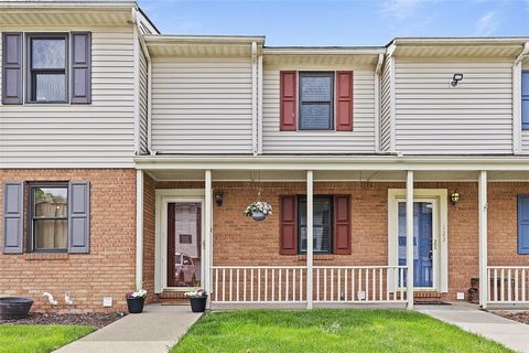 121 Woodhaven Dr Seven Fields Boro PA 16046