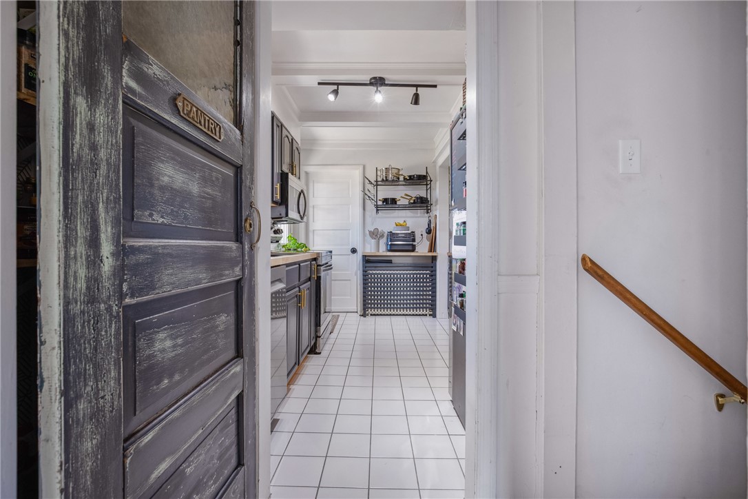 Westmont Hilltop School District, Pennsylvania 15905, United States, 3 Bedrooms Bedrooms, ,2 BathroomsBathrooms,Residential,Active,97382