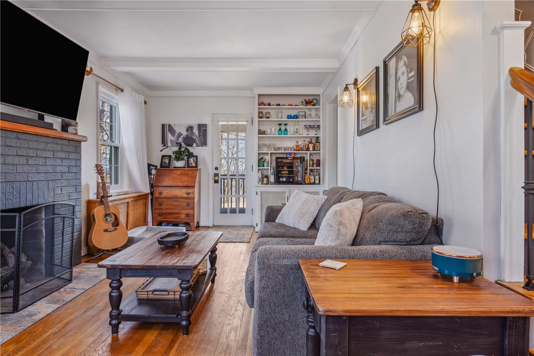 Westmont Hilltop School District, Pennsylvania 15905, United States, 3 Bedrooms Bedrooms, ,2 BathroomsBathrooms,Residential,Active,97382