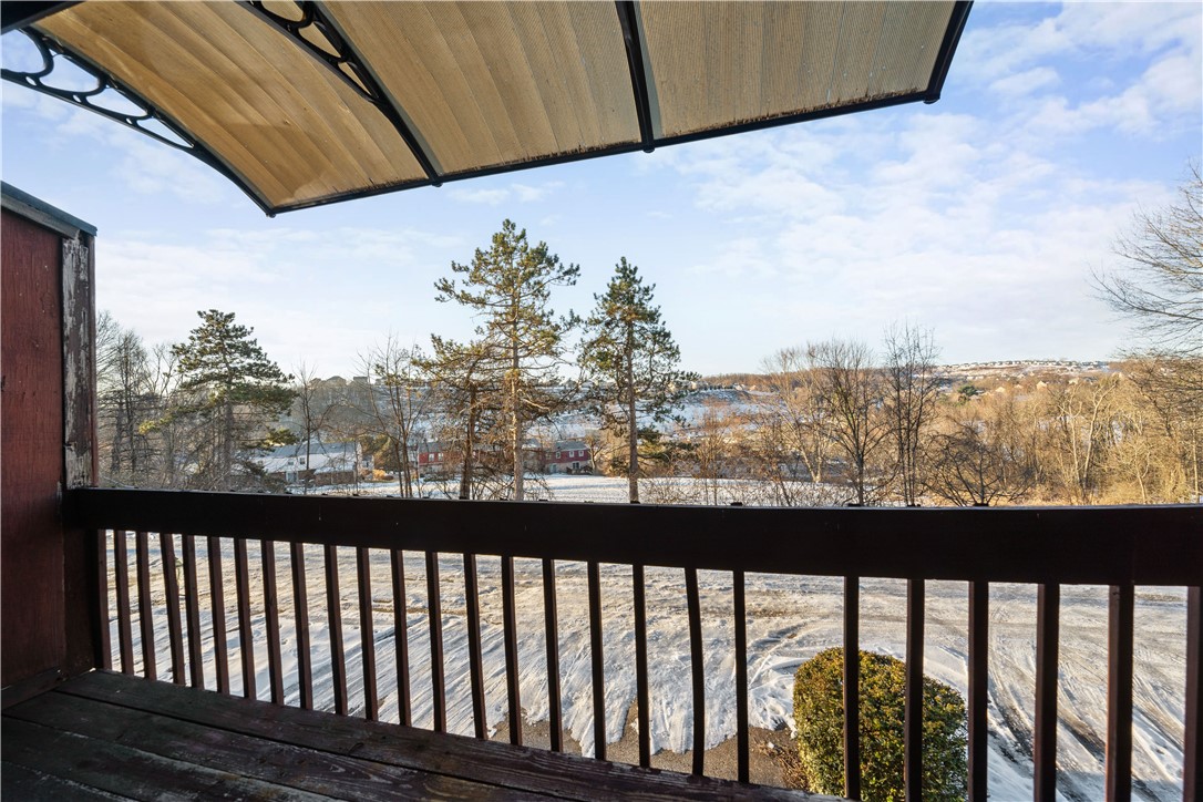 North Strabane, Pennsylvania 15317, United States, 2 Bedrooms Bedrooms, ,1 BathroomBathrooms,Residential,Contingent,12848