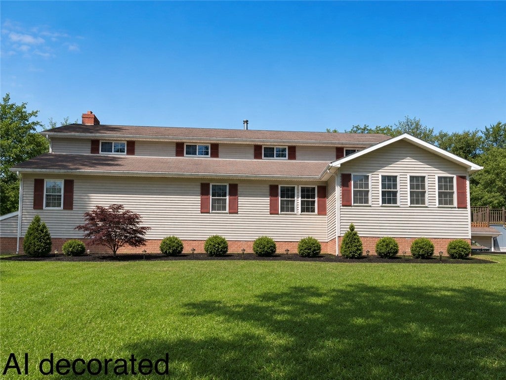 526 E River Rd
