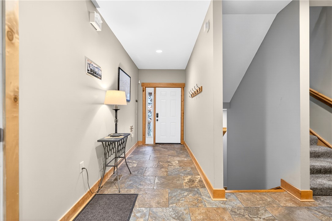 109 Woodside Crescent