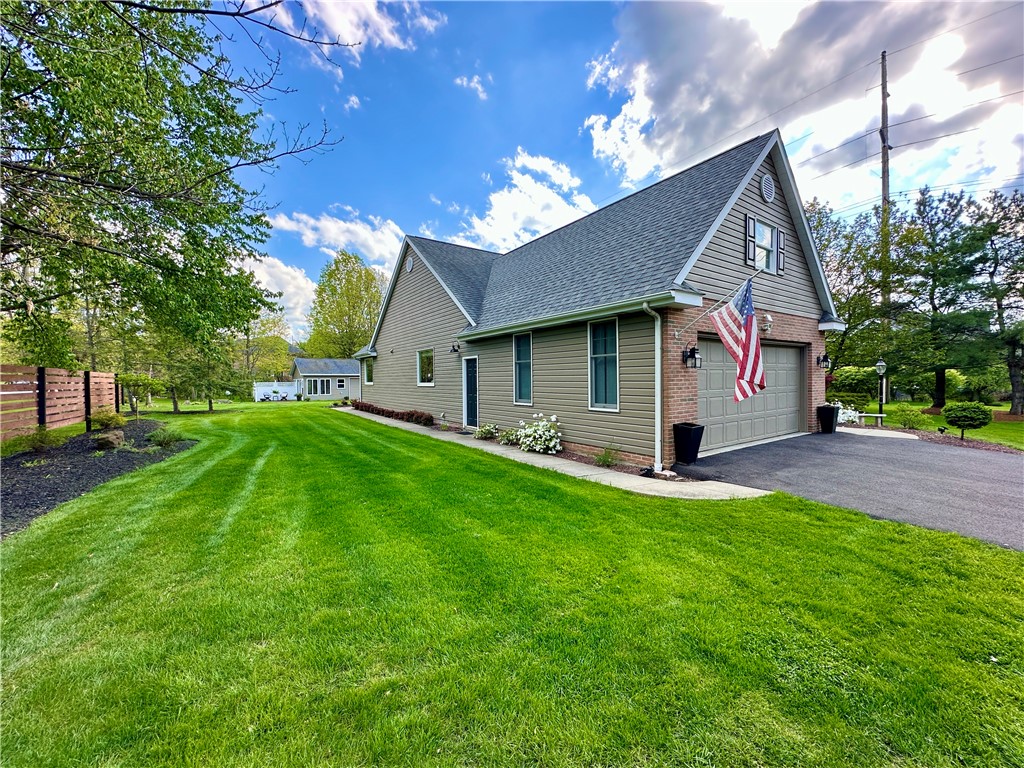254 W Parkside Dr