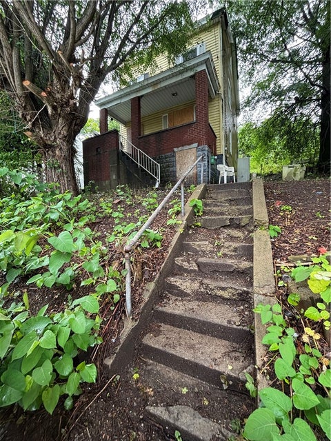 Photo for 1108 Fabyan St