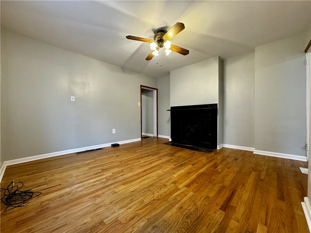 98 S 19th St