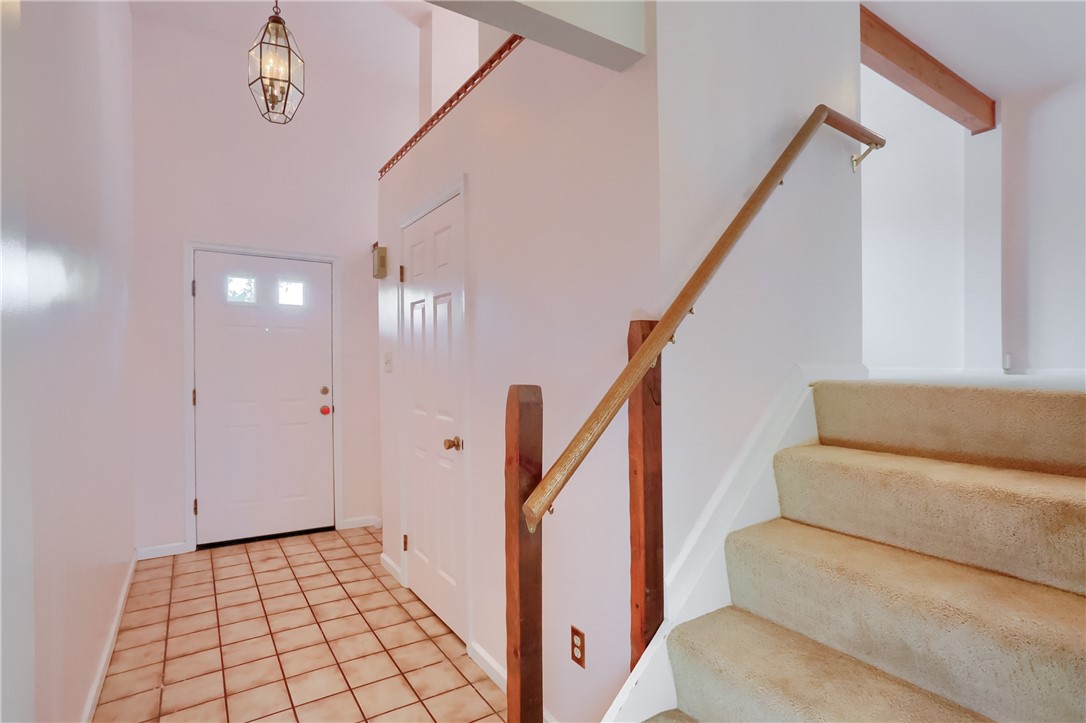 318 Parkridge Ln
