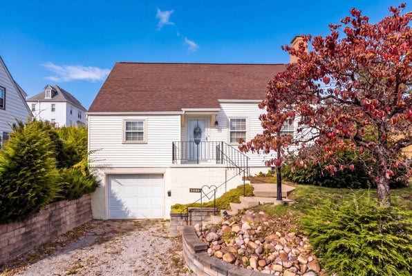 1446 KINMOUNT ST, PITTSBURGH, PA 15205 - Image 612636951eb8bbc1e2e07bffff9f3680/3146790246