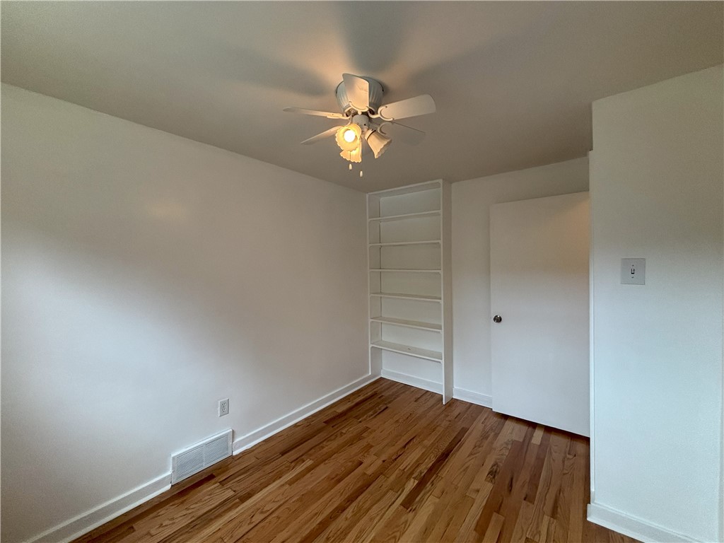 City Of Greensburg, Pennsylvania 15601, United States, 3 Bedrooms Bedrooms, ,1 BathroomBathrooms,Residential,Active,183090