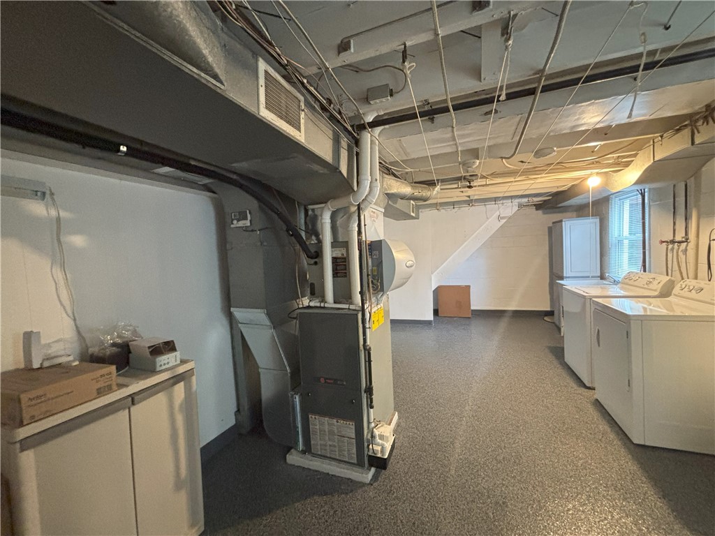 City Of Greensburg, Pennsylvania 15601, United States, 3 Bedrooms Bedrooms, ,1 BathroomBathrooms,Residential,Active,183090