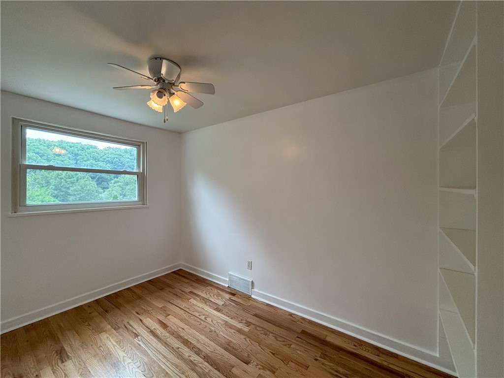 City Of Greensburg, Pennsylvania 15601, United States, 3 Bedrooms Bedrooms, ,1 BathroomBathrooms,Residential,Active,183090