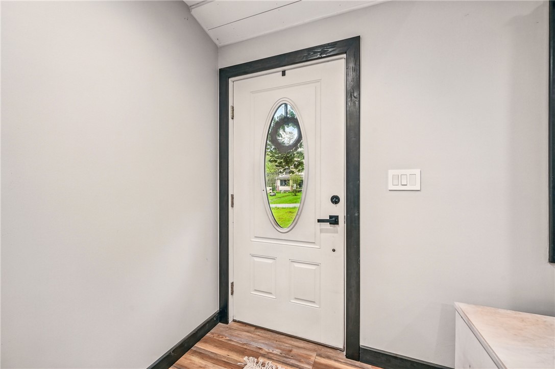 Pymatuning Twp, Pennsylvania 16154, United States, 3 Bedrooms Bedrooms, ,2 BathroomsBathrooms,Residential,Active,124656