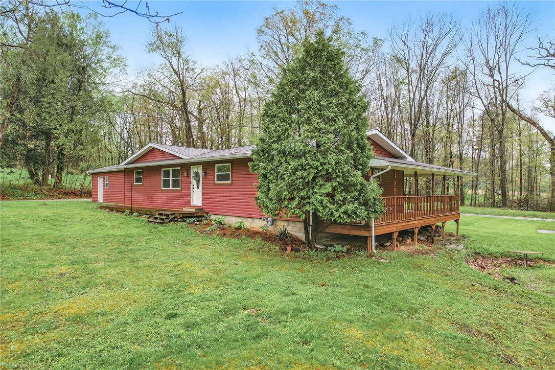 Pymatuning Twp, Pennsylvania 16154, United States, 3 Bedrooms Bedrooms, ,2 BathroomsBathrooms,Residential,Active,124656