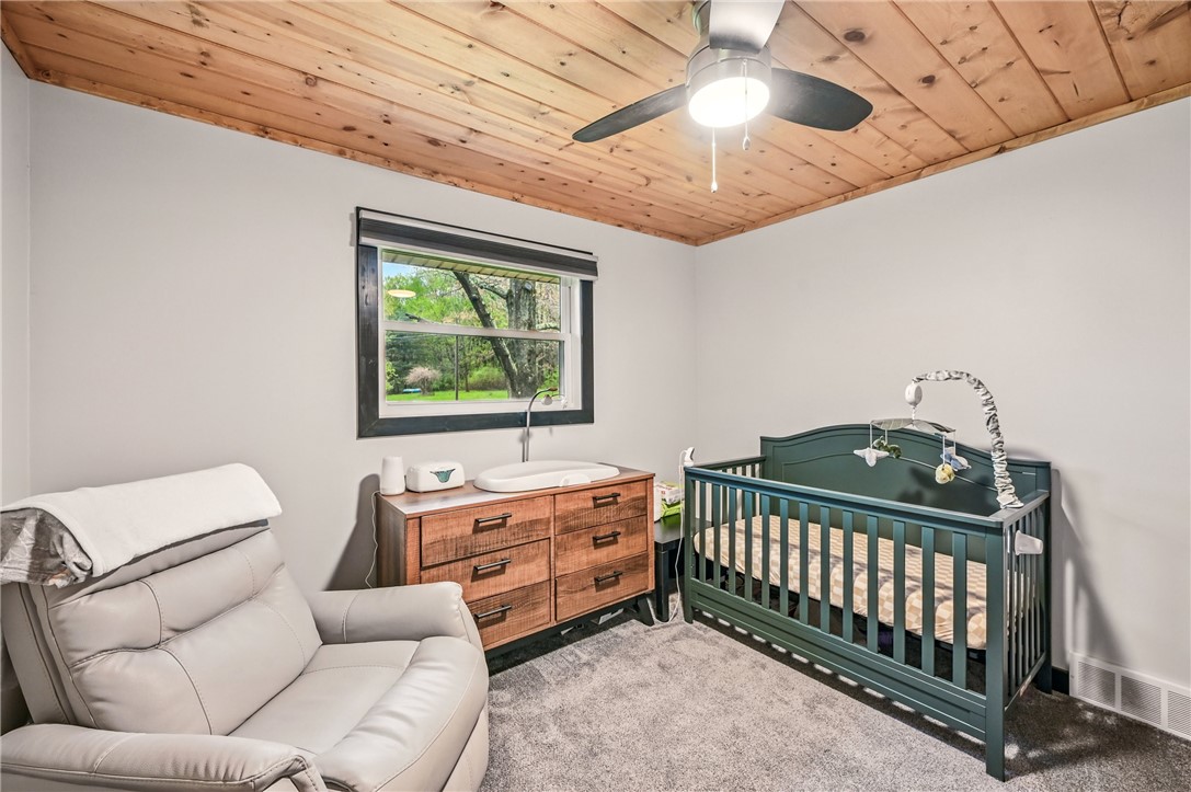 Pymatuning Twp, Pennsylvania 16154, United States, 3 Bedrooms Bedrooms, ,2 BathroomsBathrooms,Residential,Active,124656