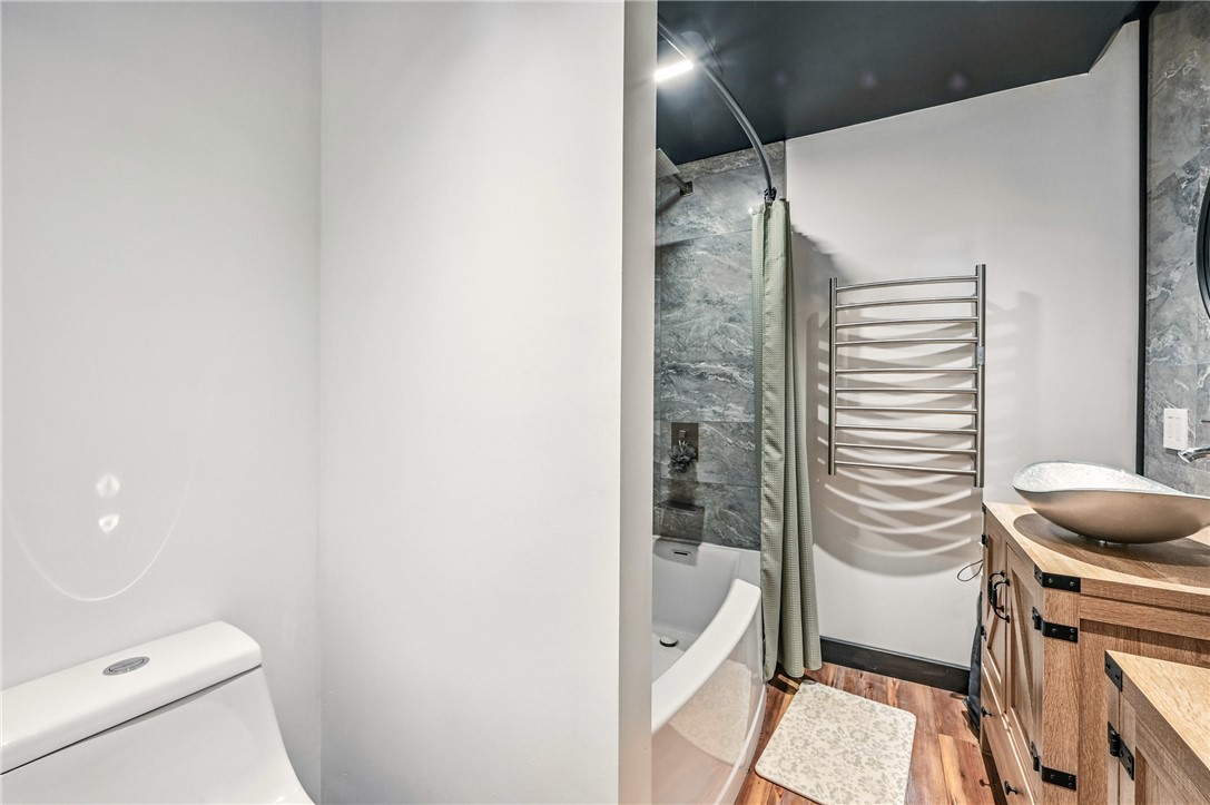 Pymatuning Twp, Pennsylvania 16154, United States, 3 Bedrooms Bedrooms, ,2 BathroomsBathrooms,Residential,Active,124656