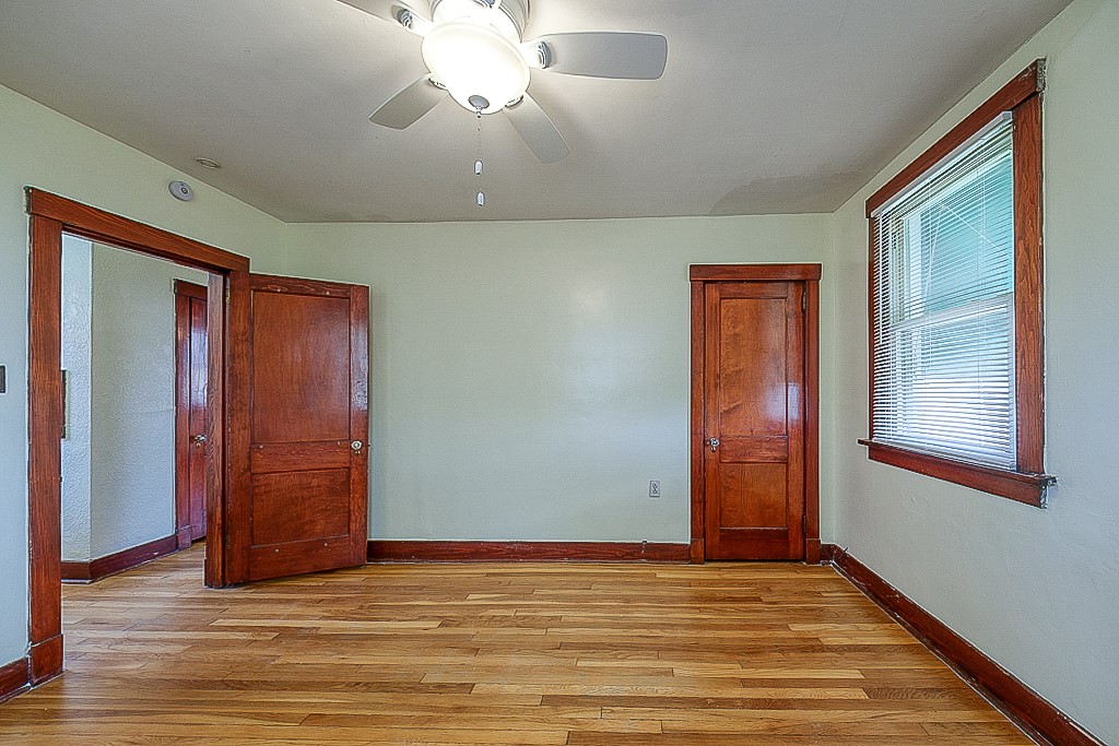 Mt Washington, Pennsylvania 15211, United States, 3 Bedrooms Bedrooms, ,2 BathroomsBathrooms,Residential,Pending,47725