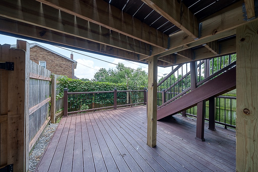 Mt Washington, Pennsylvania 15211, United States, 3 Bedrooms Bedrooms, ,2 BathroomsBathrooms,Residential,Pending,47725