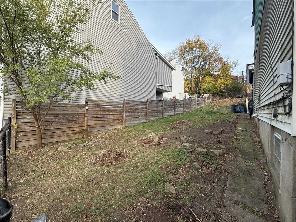 5124 Keystone St, Lawrenceville, Pennsylvania image 2