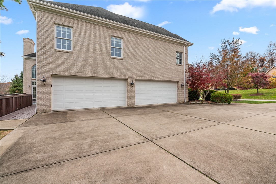 Pine Twp, Pennsylvania 15044, United States, 5 Bedrooms Bedrooms, ,6 BathroomsBathrooms,Residential,Active,246049