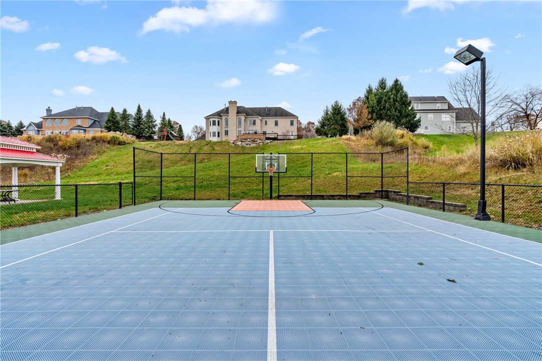 Pine Twp, Pennsylvania 15044, United States, 5 Bedrooms Bedrooms, ,6 BathroomsBathrooms,Residential,Active,246049